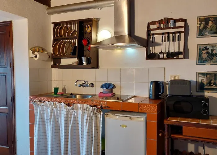 Rustikale Mit Balkon Und Meerblick Διαμέρισμα