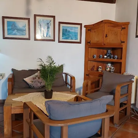 Apartamento Rustikale Mit Balkon Und Meerblick
